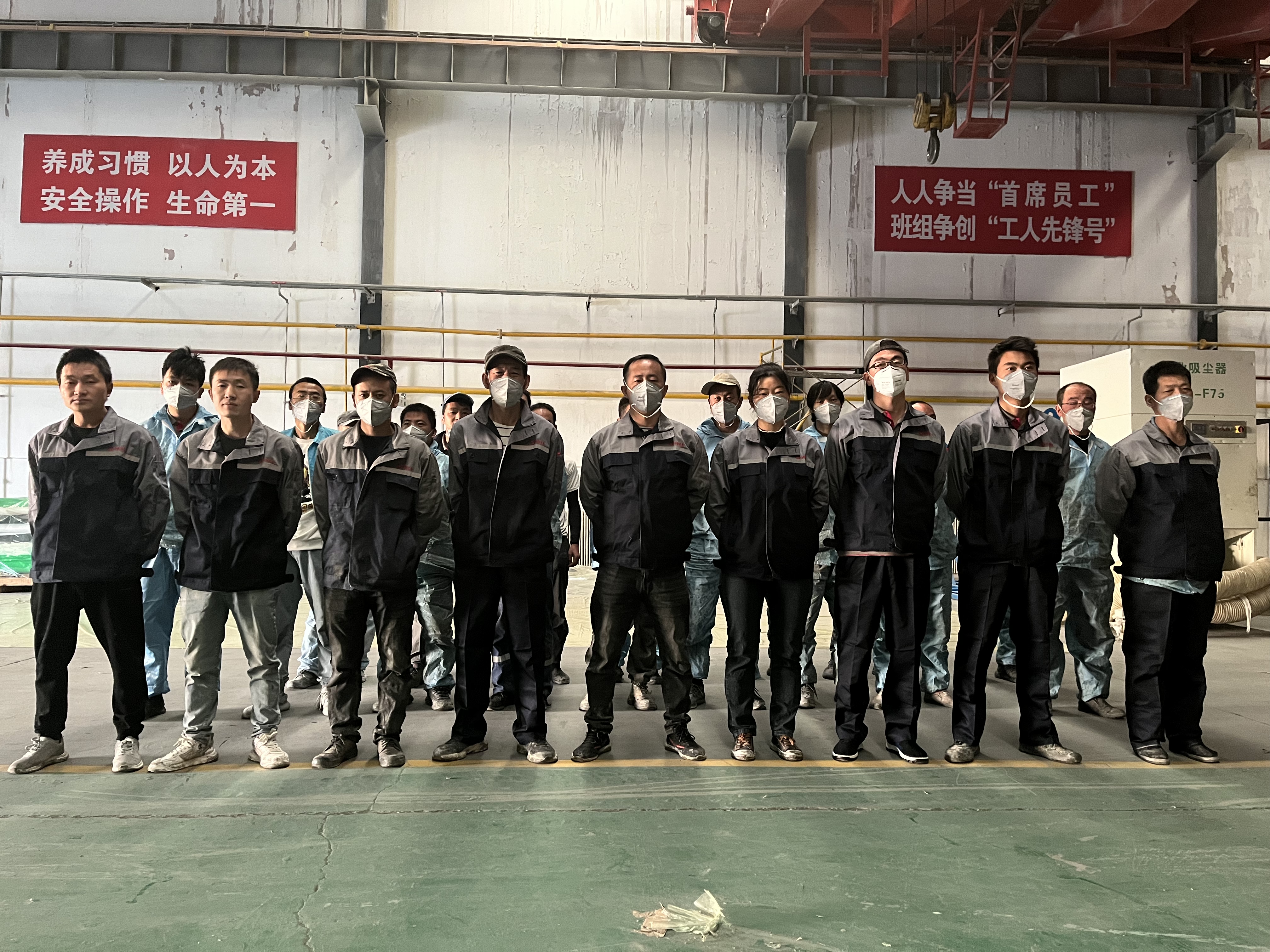 202210281446341666939594200589.jpg 酒泉工廠合模-陶玉振班組.jpg